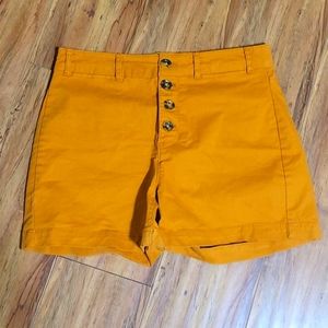 Button fly shorts